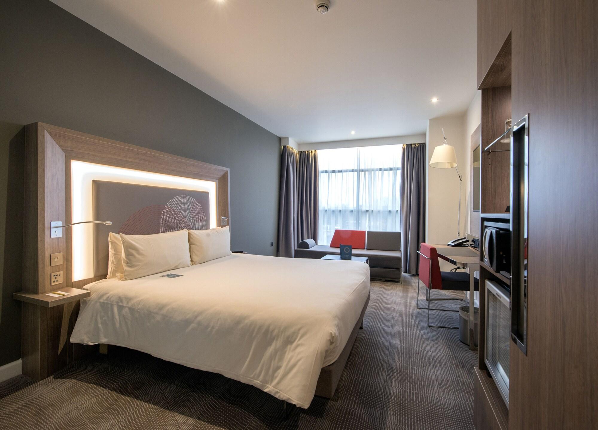 Novotel London Heathrow Airport T1 T2 And T3 Hayes  Eksteriør billede